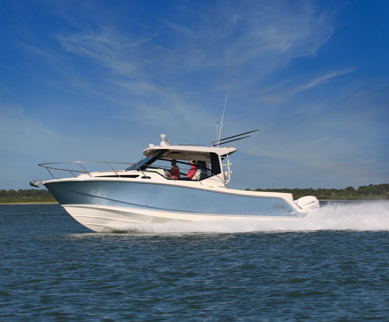 Boston Whaler 325 Conquest | 9.83m